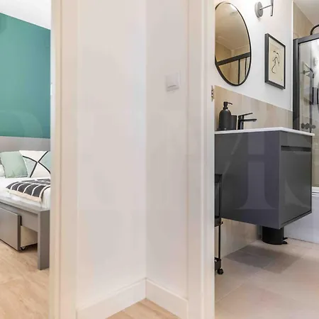 Apartment Peaceful Retreat Near The Historic Center By Rems